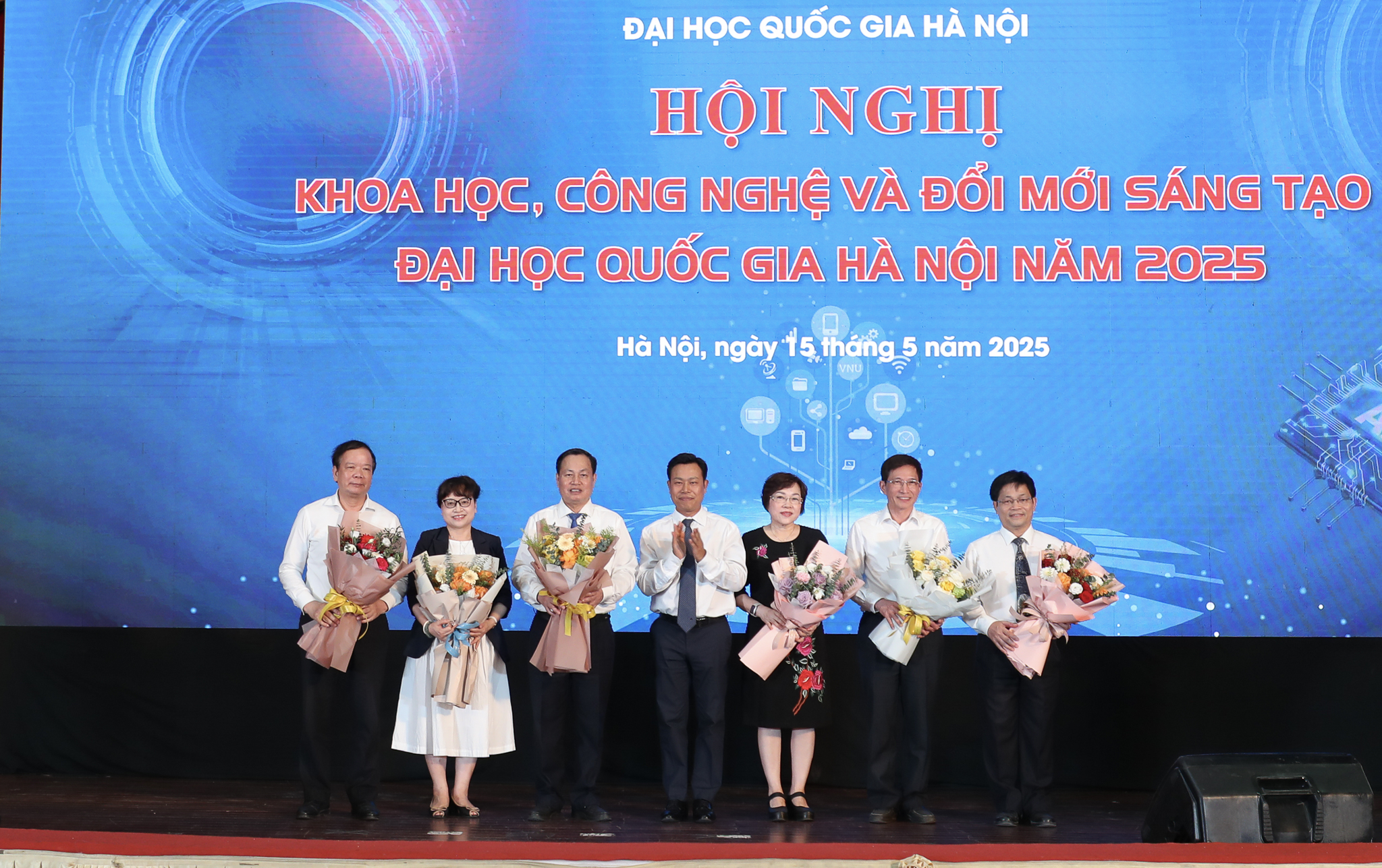 Tân Chủ tịch các hội đồng chuyên môn ra mắt